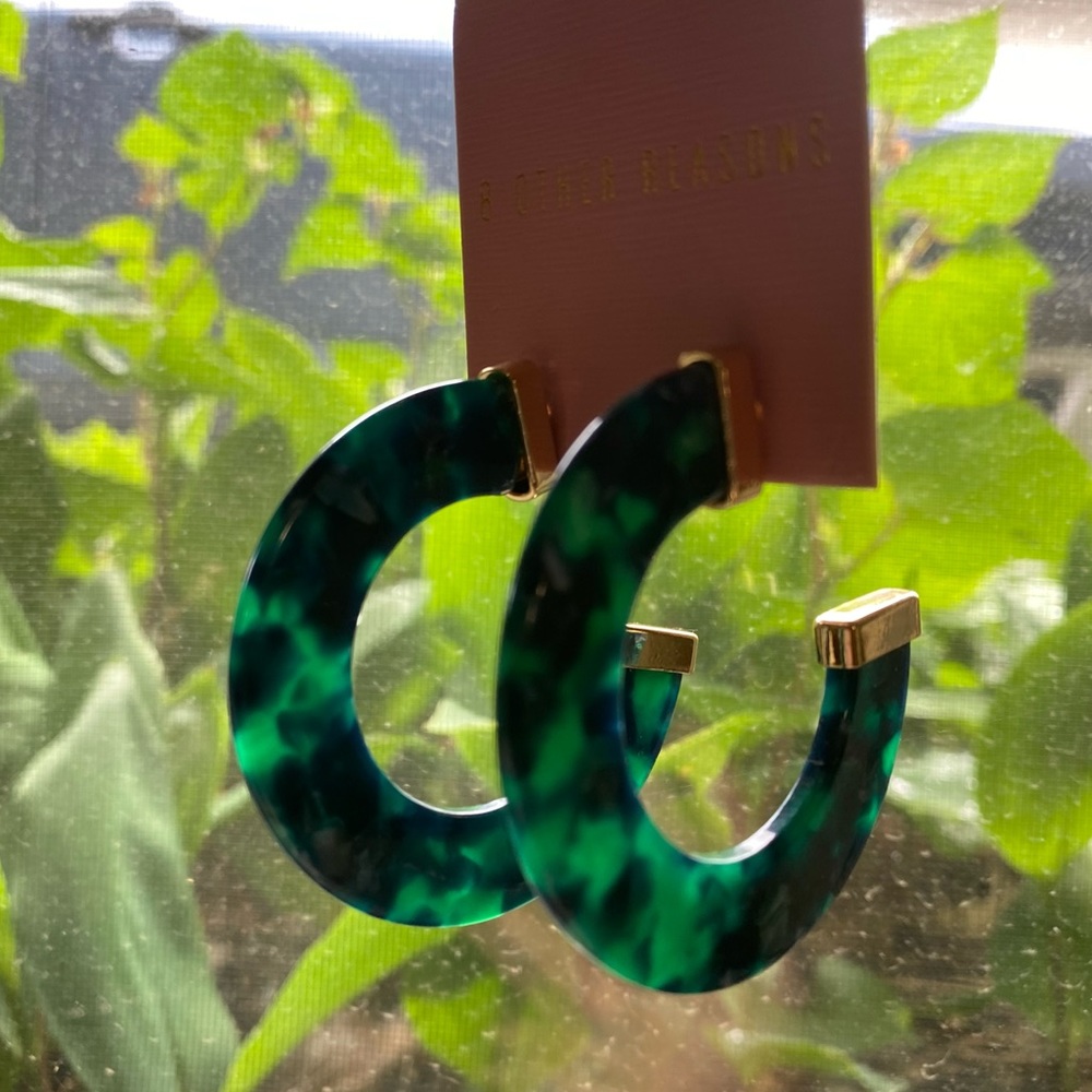 8 Other Reasons Jade Josie Hoop Earrings, Green Tortoiseshell, Gold Accents